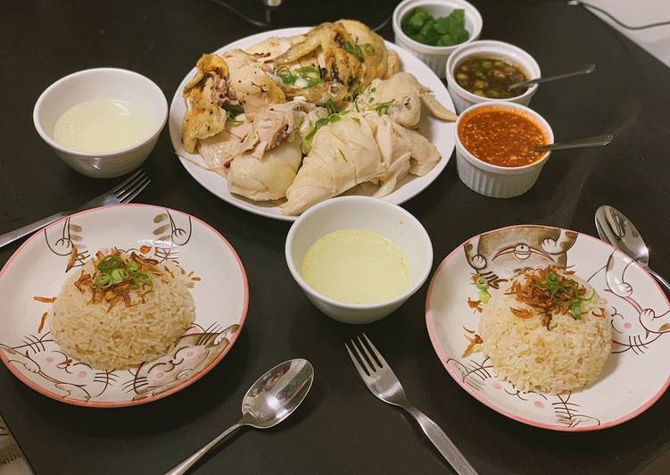 Học lỏm món cơm gà Hải Nam chuẩn vị của người Singapore
